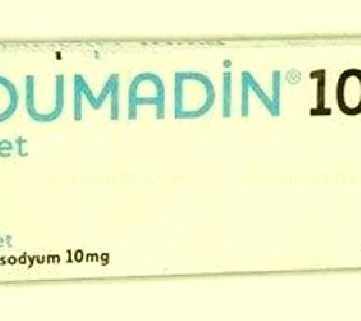 Coumadin tablet