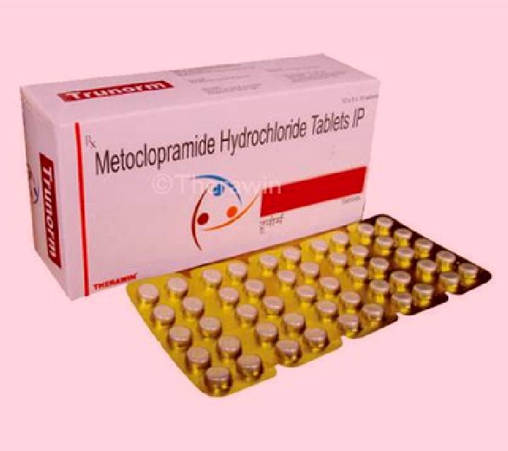 Metoclopramide pills